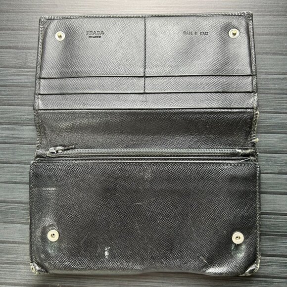 Prada Saffiano Black Leather Bifold Wallet Authentic|Used - Picture 3 of 5